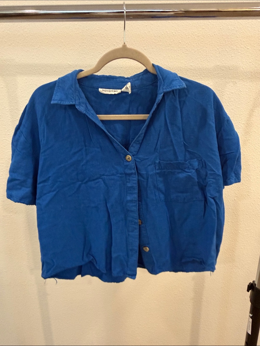 Women's Cropped Button-Down Shirt in Royal Blue